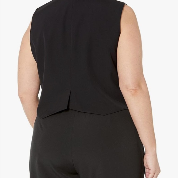 The Drop Women's Sadie Black Cropped Slim Fit Vest Sz. 3X/24-26 - Picture 2 of 4